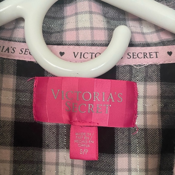 Victoria Secret - Flannel Long Pj only top - Sz S/P - Picture 2 of 3